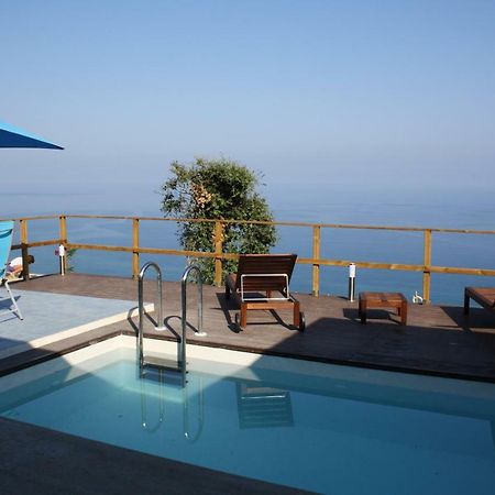 Villa Alice Santo Stefano di Camastra Buitenkant foto