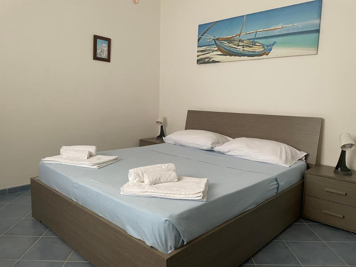 Villa Alice Santo Stefano di Camastra Buitenkant foto
