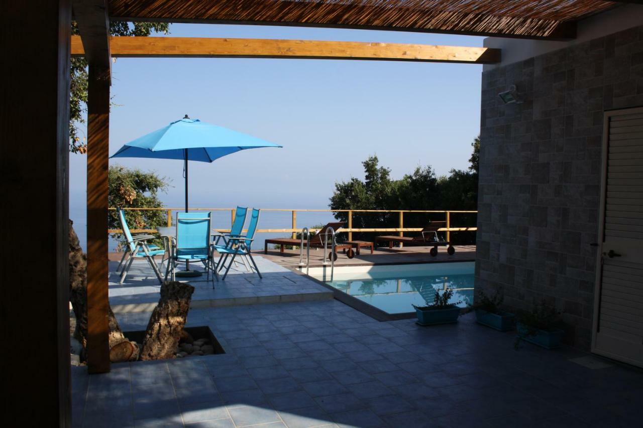 Villa Alice Santo Stefano di Camastra Buitenkant foto