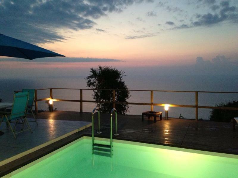 Villa Alice Santo Stefano di Camastra Buitenkant foto